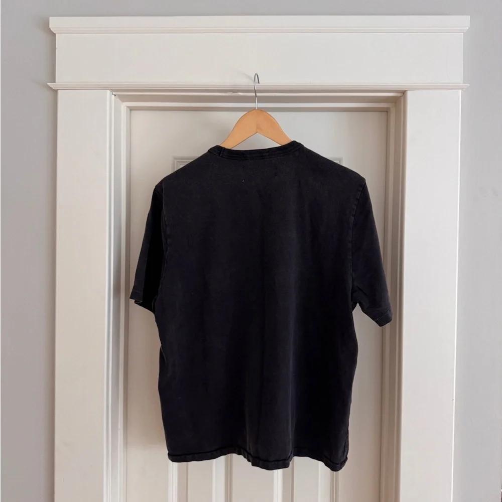 Corridor Classic Black Men's Tee - Picture 4 of 4